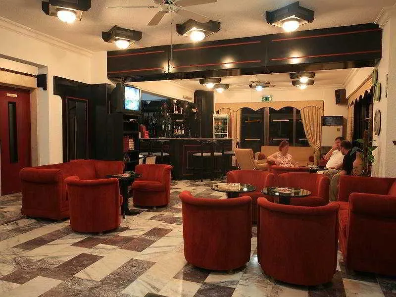 Saturn Hotel Kusadasi 3*,